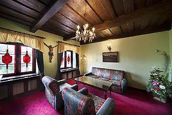 U Pava Hotell
