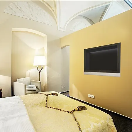 Little King U Malvaze Hotel Praga