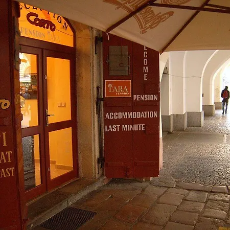 Pensión Tara 2*