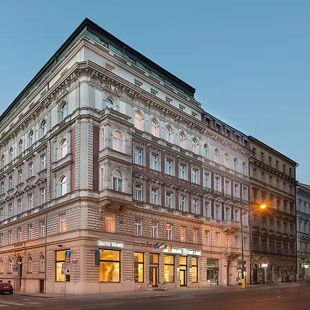 Lägenhetshotell Hotel Suite Home Prague 4*