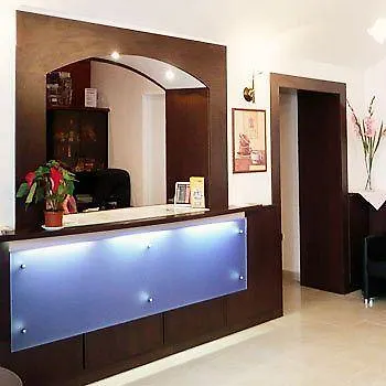 Royal Plaza 3* Prag
