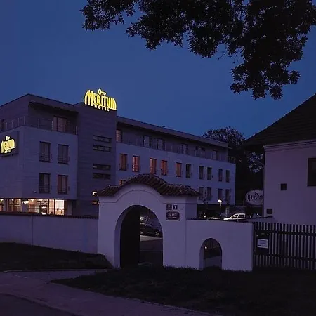 Meritum Hotel 3*