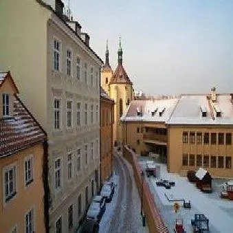 Hotell Agnes 4*