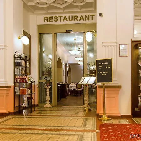 Boutique Seven Days Hotel 4*