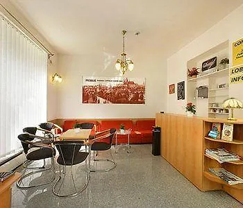 Golden Garni Hotel 3*