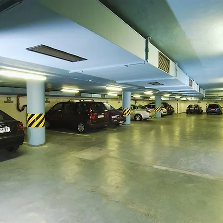 Szálloda Ea Crystal Palace 4*