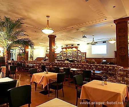 Hotell Avion Prag