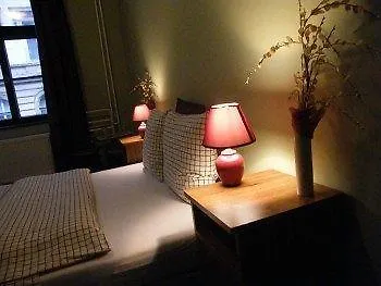 Hotel Columbo 3*