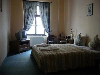 Columbo Hotel