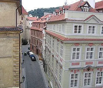 Hotel Mostecká 12 3*