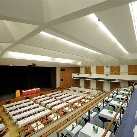 Congress & Wellness Olsanka 4* Prag