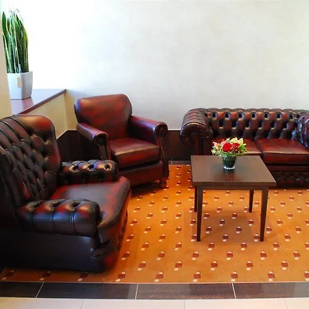 Clarion 4*