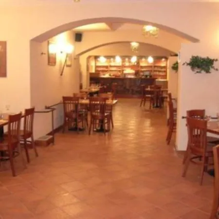 La Fenice Hotel