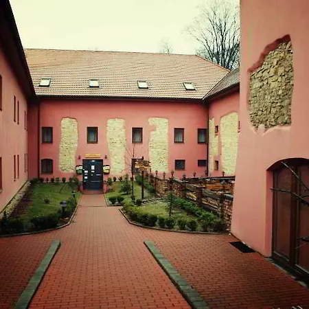 Hotel Stary Pivovar 3*