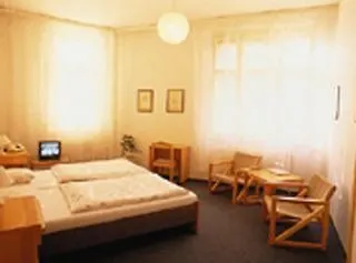 Esprit Hotel 3*