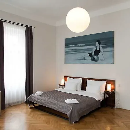 Miss Sophie's New Town & Wellness Hotel