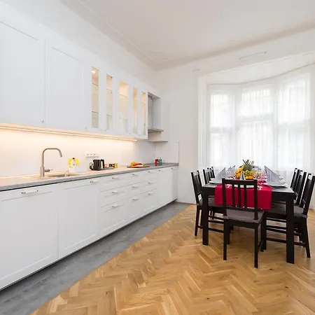 To Live Apartment