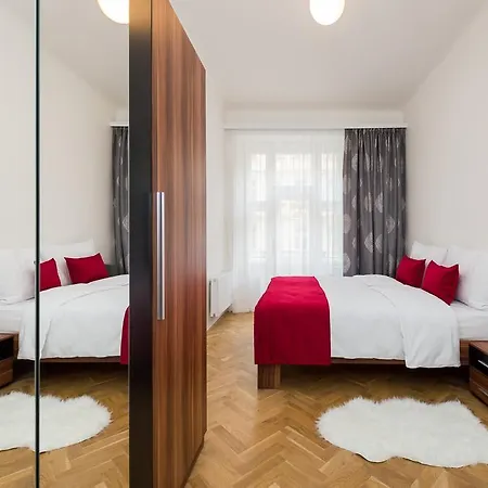 To Live Prague