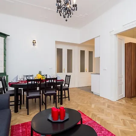 Apartment To Live *