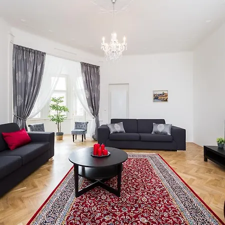 Apartment To Live *