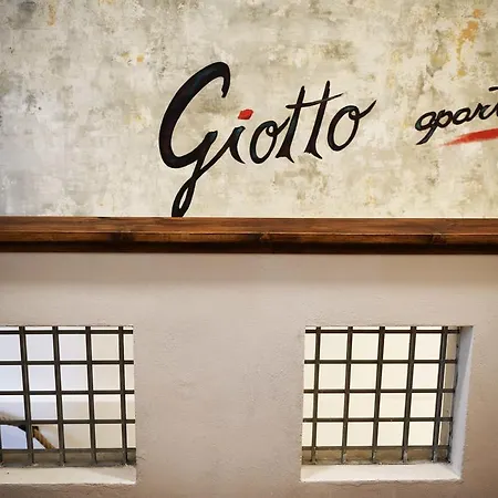 Giotto Apartment *