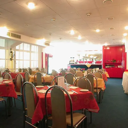 Hotel Slavia 3*