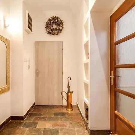 Apartament Art Ruzova