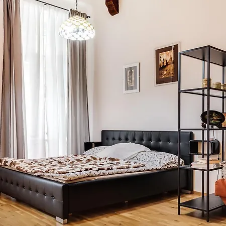 Art Ruzova Appartamento Praga