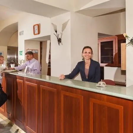 Hotel Augustus Et Otto Praga