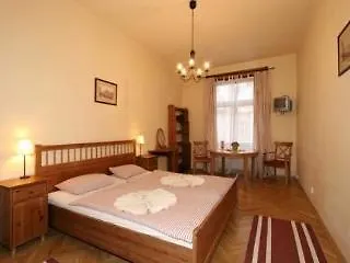Merlin Hotel 3*