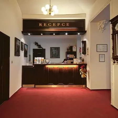 Hotel Atos 3*