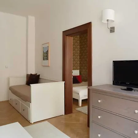 Aparthotel Abc Suites
