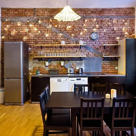 Apartment Amazing Harry Potter's Apt. At Old Town *