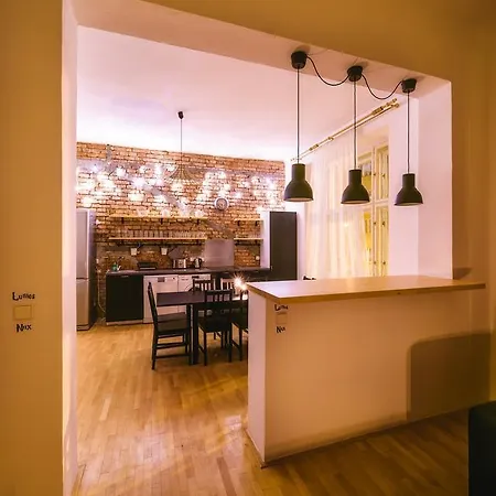 Amazing Harry Potter's Apt. At Old Town Apartment