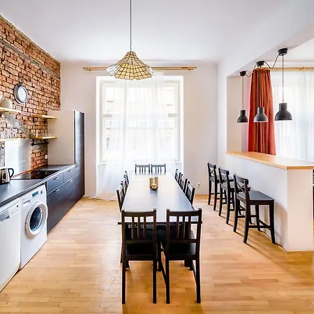 Amazing Harry Potter's Apt. At Old Town Apartment