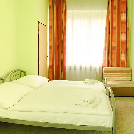 Hotel Inturprag