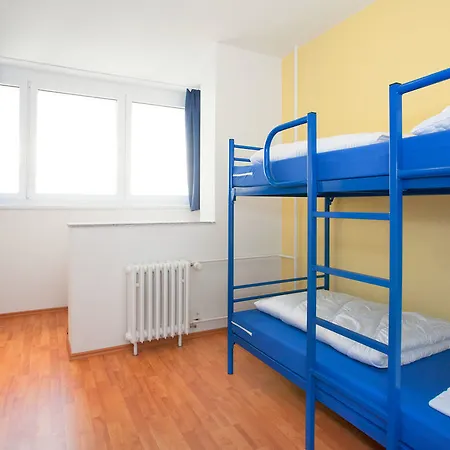Hostel A&o Metro Strizkov