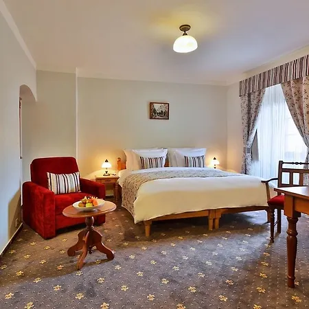 Questenberg 4* Praga