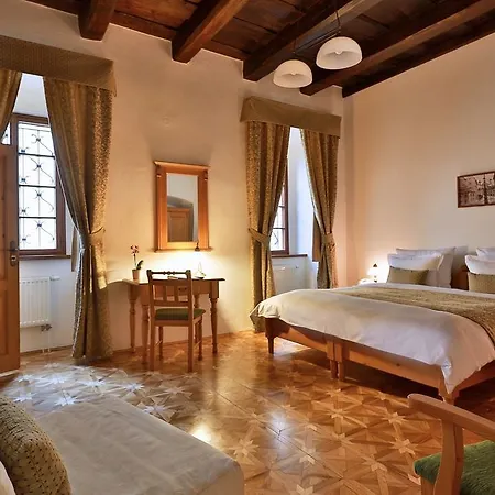Hotel Questenberg 4*
