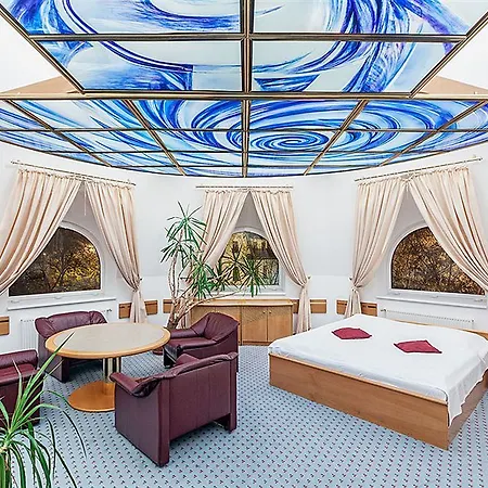 Voyta Hotel 4*