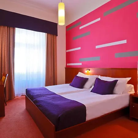 Atlantic Hotel