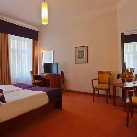 Atlantic 3* Prague
