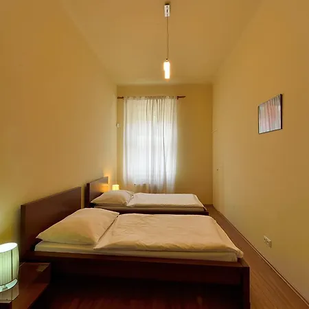 Aparthotel Downtown Kodanska 4*