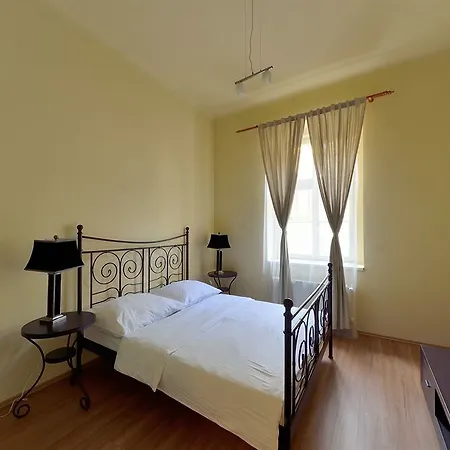 Aparthotel Downtown Kodanska Prague