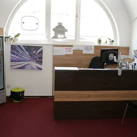Hostel Mai Bohemia Hostel And Apartment Prague