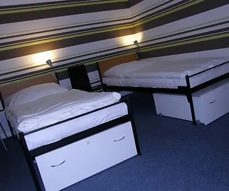Mai Bohemia Hostel And Apartment
