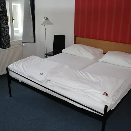 Mai Bohemia Hostel And Apartment