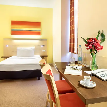 Hotel Exe Park 3*