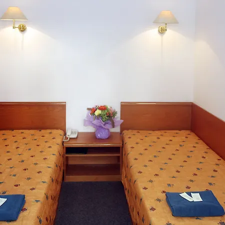 Sir Toby's Midtown * Prague