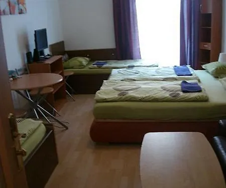 Easy Journey Guest house Prague